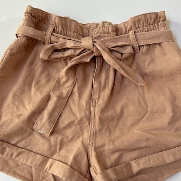 Wishlist Blush Paperbag Waist Shorts Size Large - Picture 2 of 7